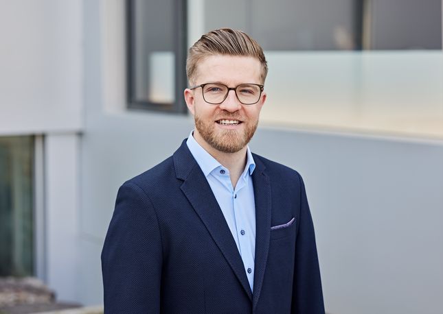 Fabien Schirmer ist CEO der Ronda Gruppe und hat die kommerzielle Verantwortung.